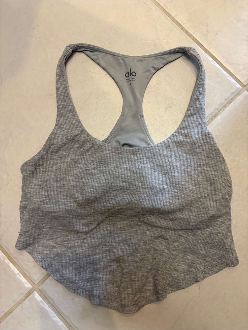Alo Ribbed Racerback Crop Tank - Gray small
